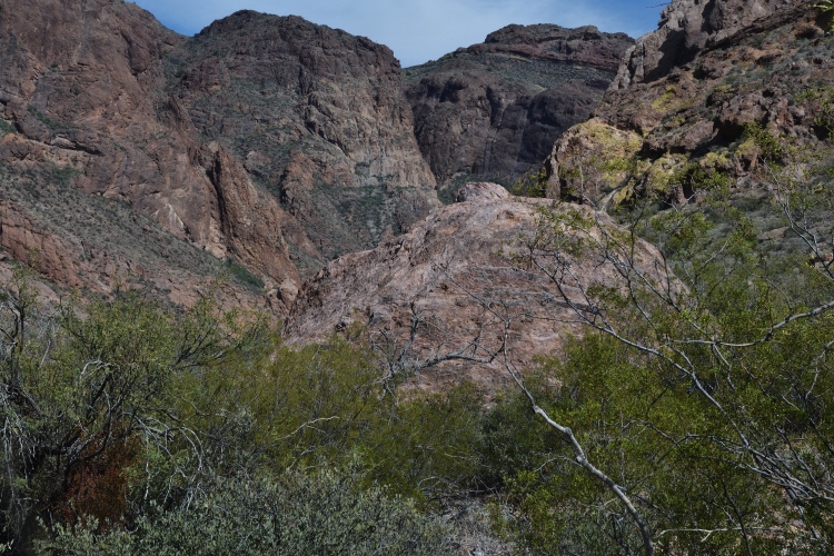 arch canyon trail